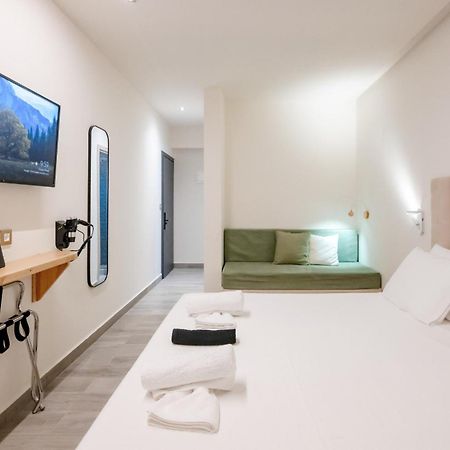 Ocean 11 Hotel Skiathos-stad Buitenkant foto