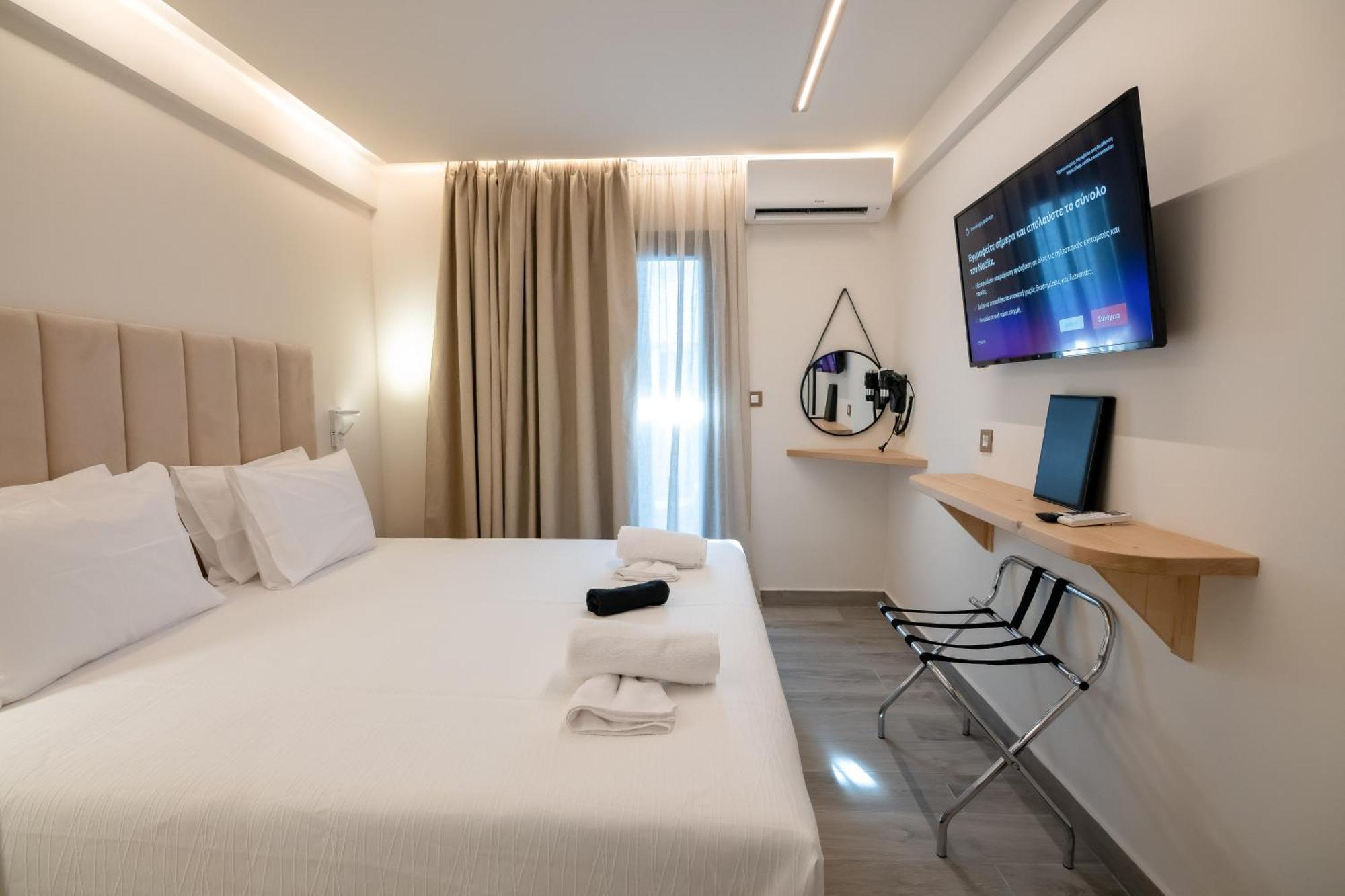 Ocean 11 Hotel Skiathos-stad Buitenkant foto