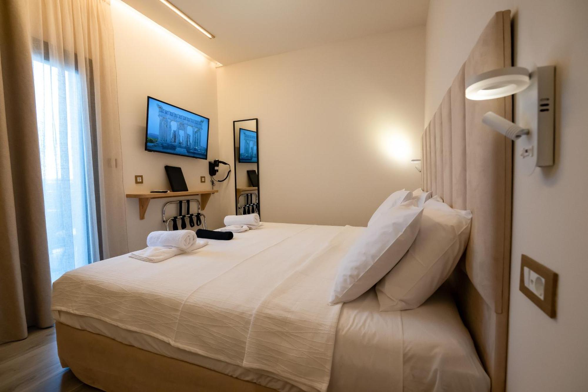 Ocean 11 Hotel Skiathos-stad Buitenkant foto